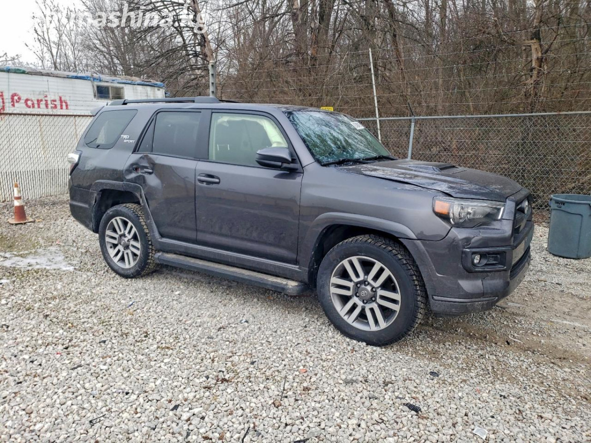 Toyota 4Runner V Рестайлинг