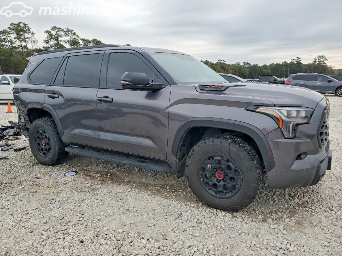 Toyota Sequoia III
