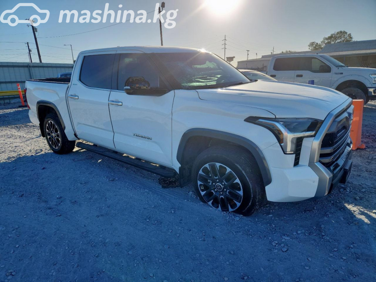 Toyota Tundra III