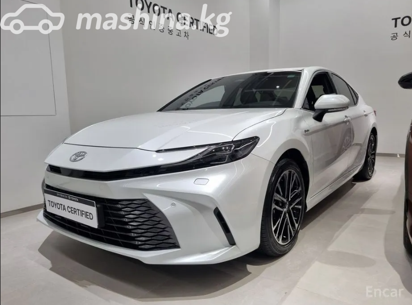 Toyota Camry IX (XV80)