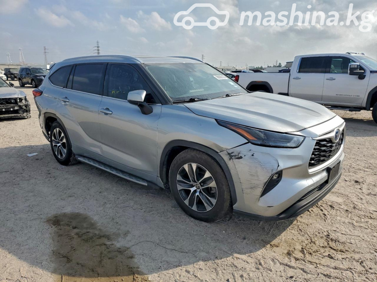 Toyota Highlander IV (U70)