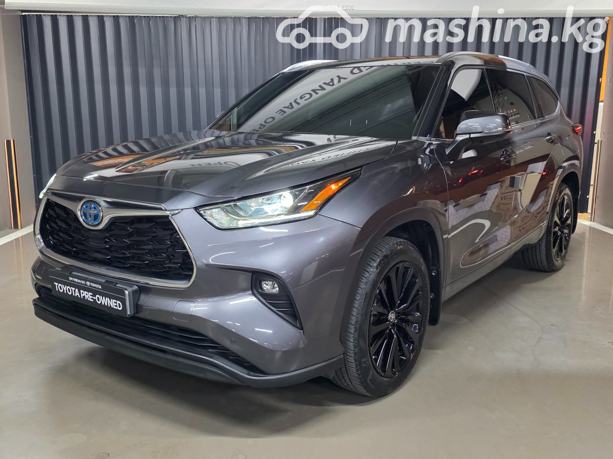 Toyota Highlander IV (U70)