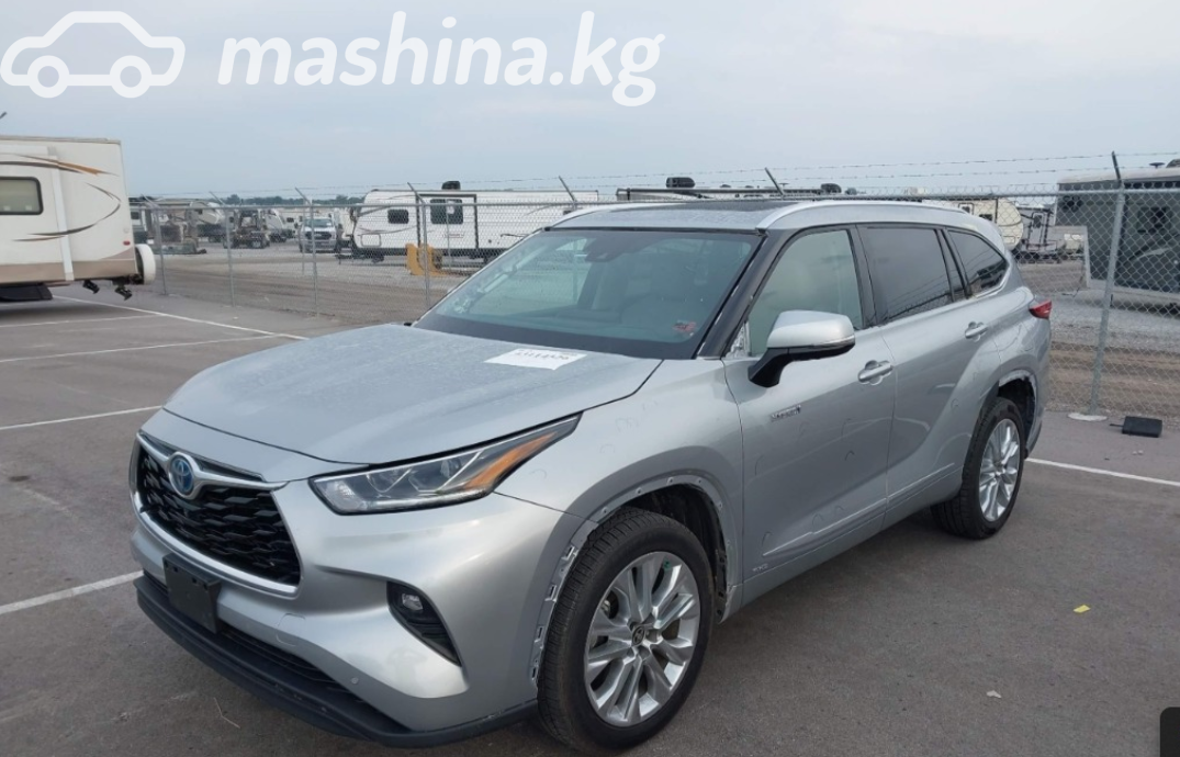 Toyota Highlander IV (U70)