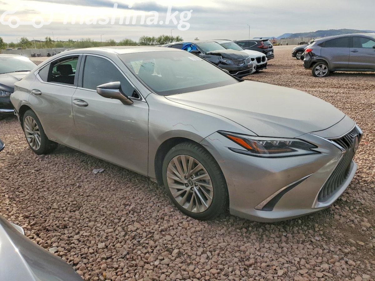 Lexus ES VII