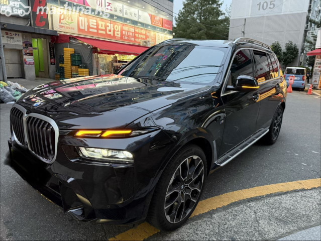 BMW X7