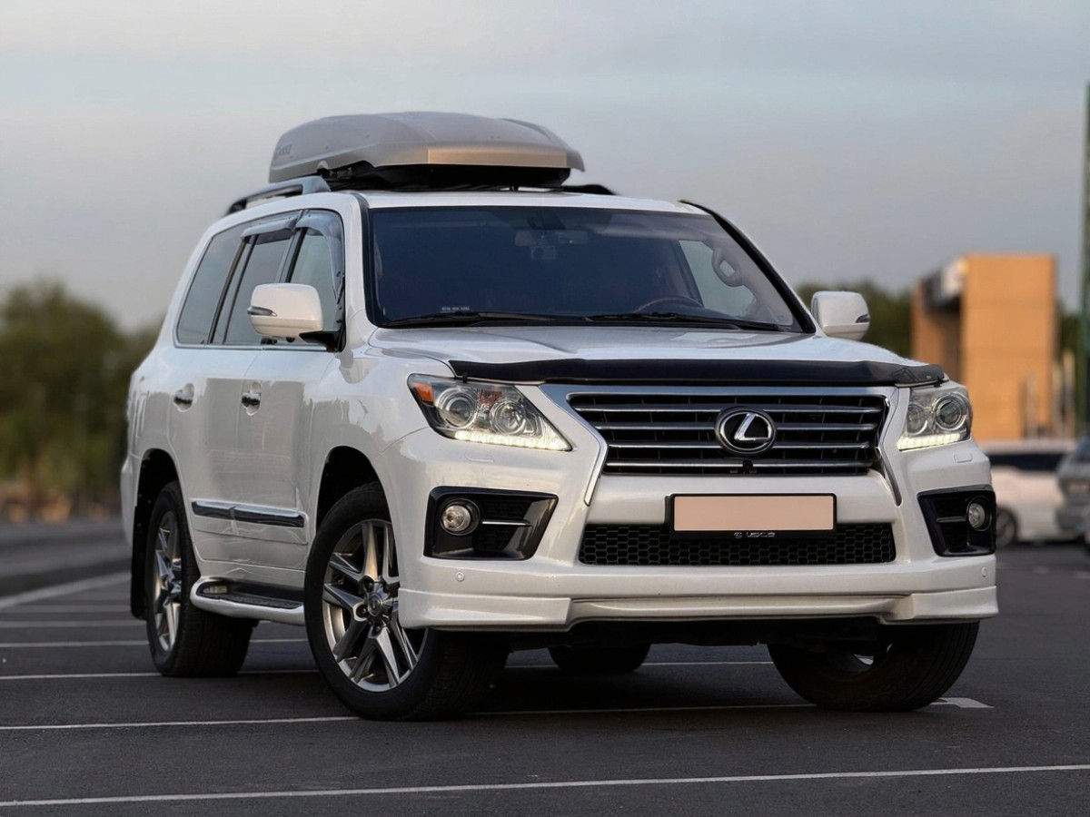 Lexus LX III Рестайлинг 2013
