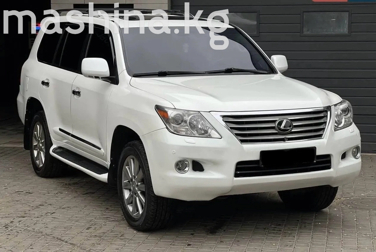 Lexus LX III 2011