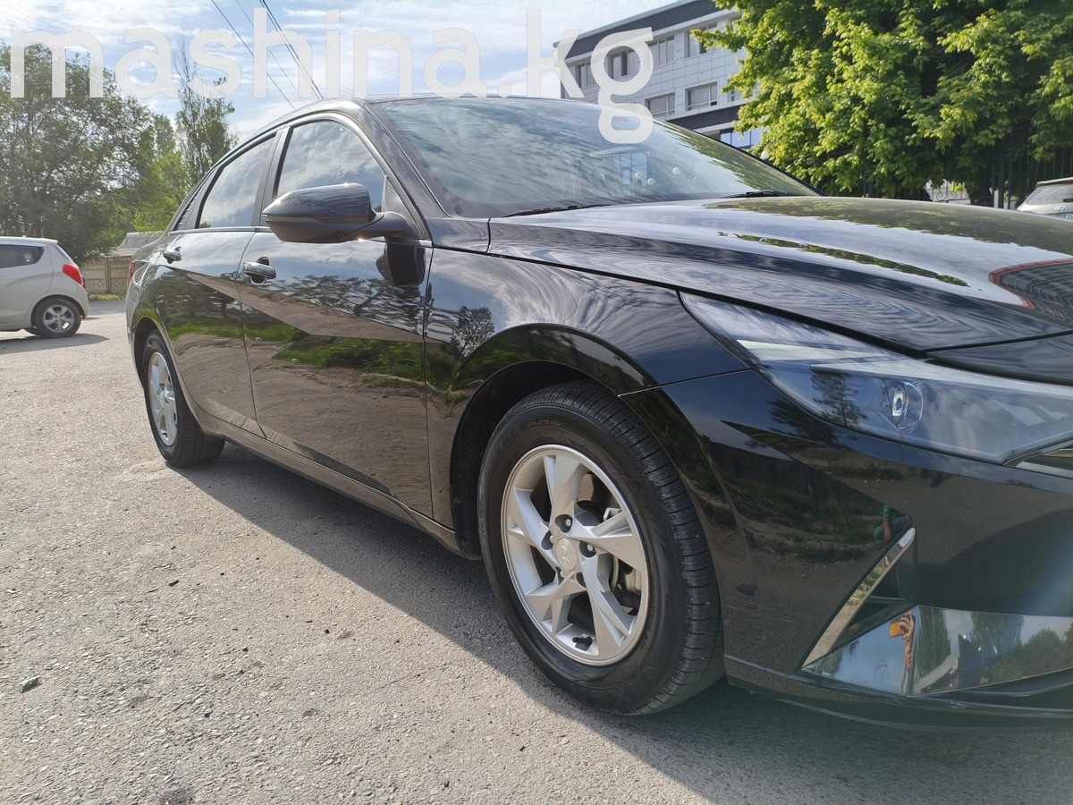 Hyundai Avante VII 2021