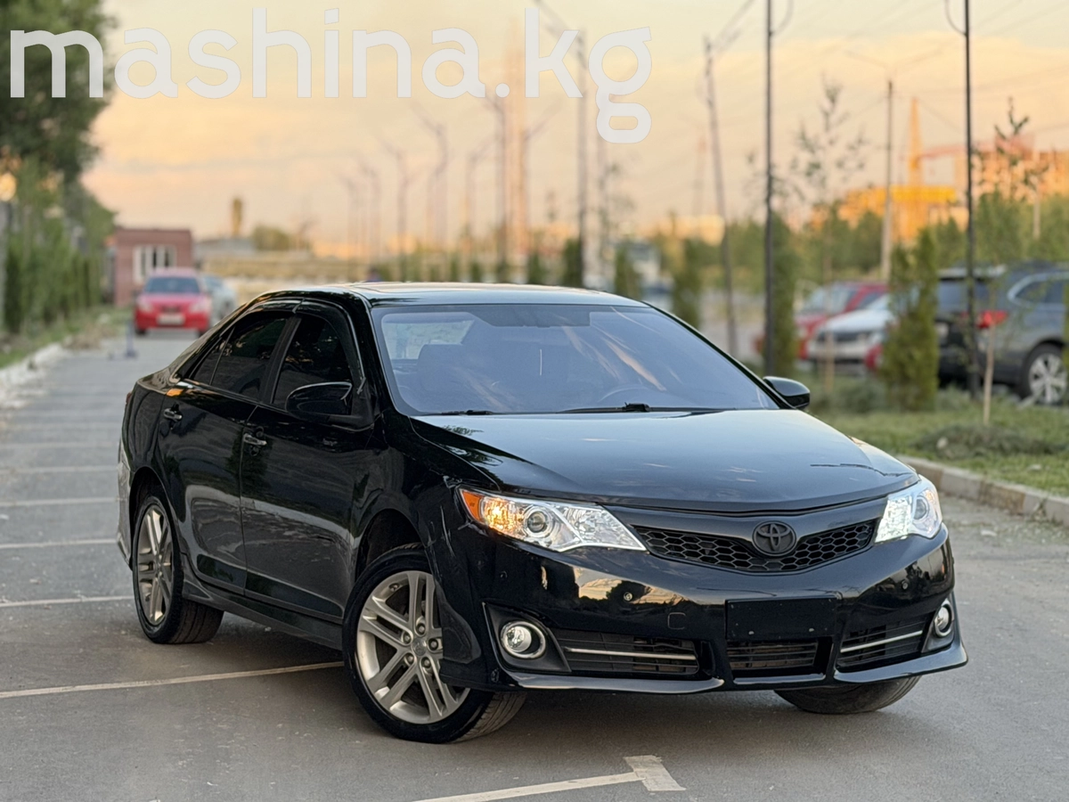 Toyota Camry VII (XV50) 2014