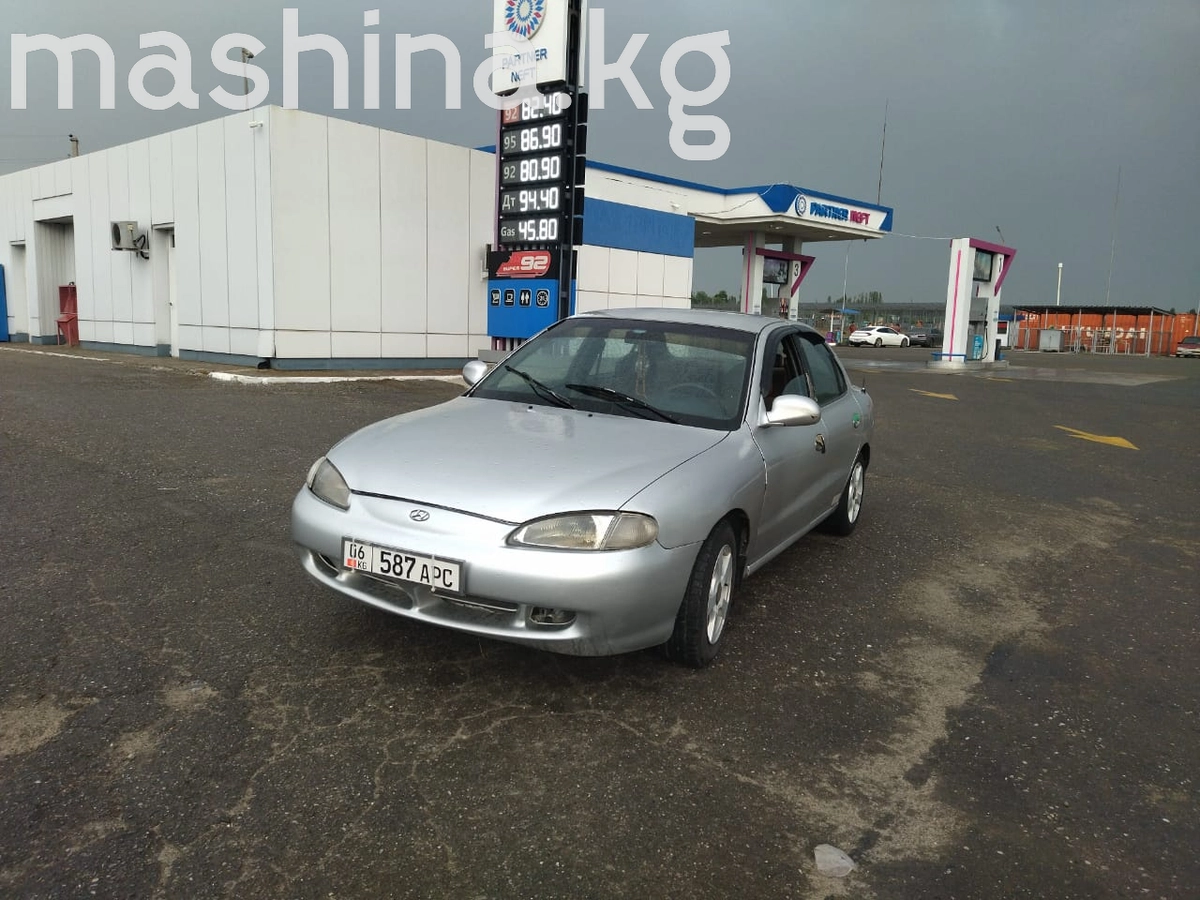 Hyundai Avante II 1996