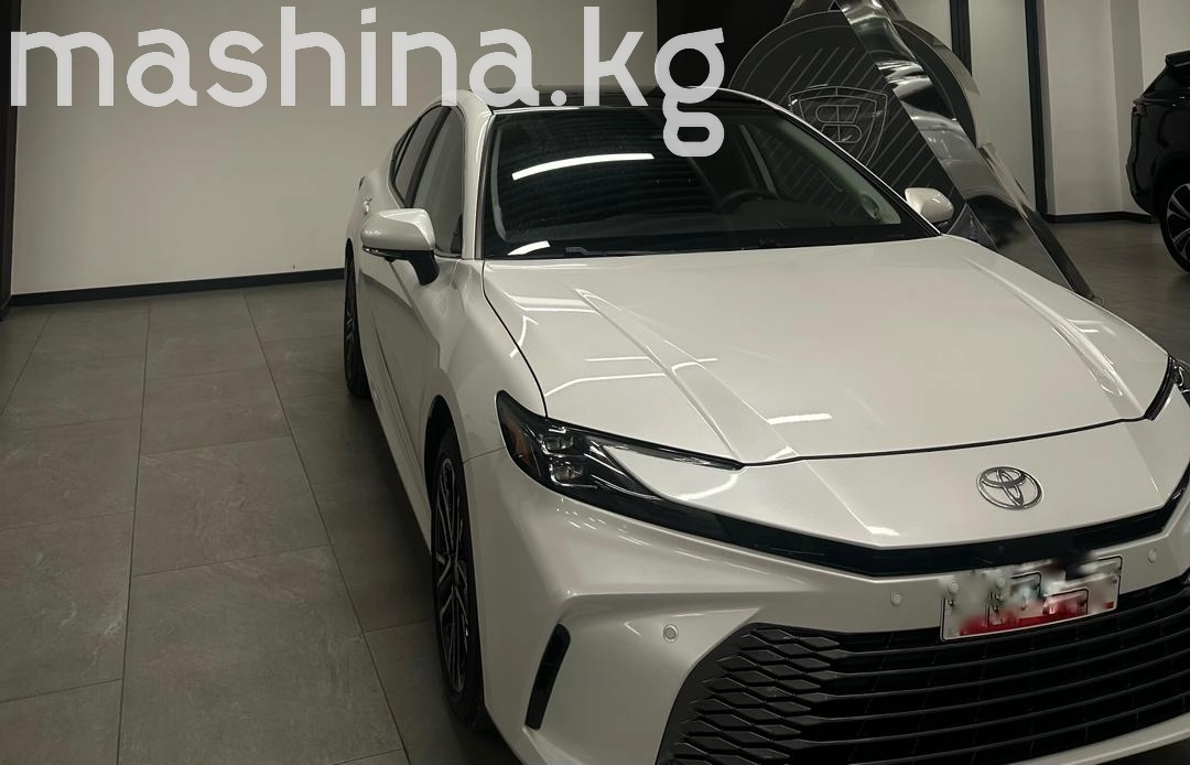 Toyota Camry IX (XV80) 2025