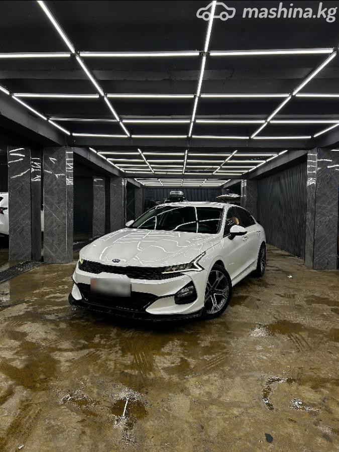 Kia K5 III