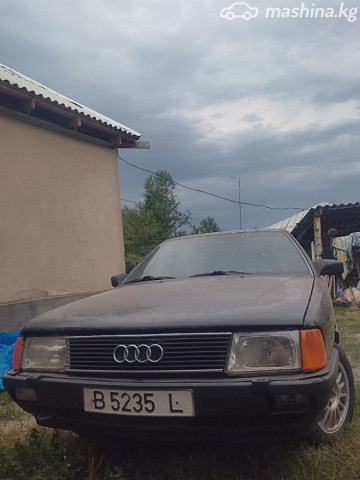 Audi 100