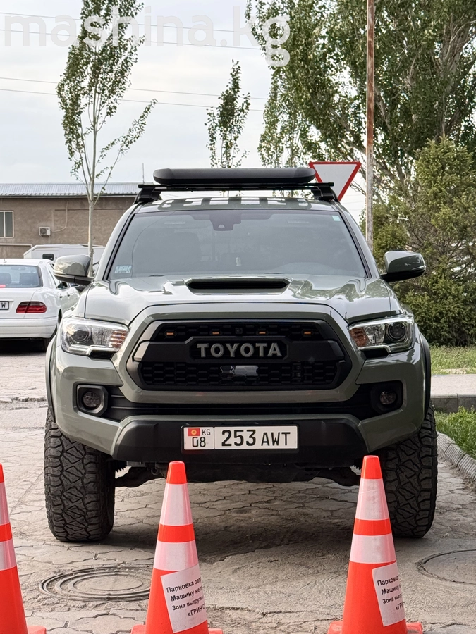 Toyota Tacoma III 2022