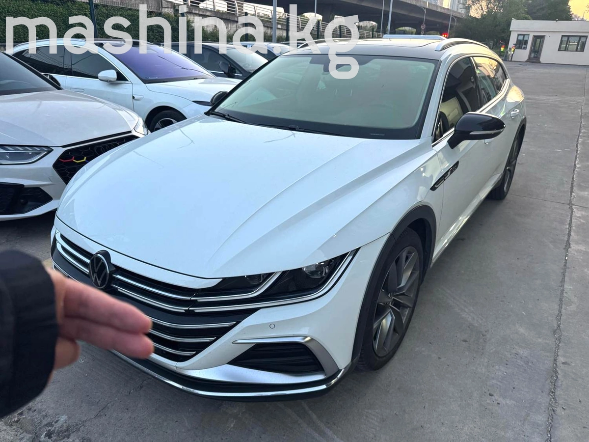 Volkswagen Passat CC II Рестайлинг 2023