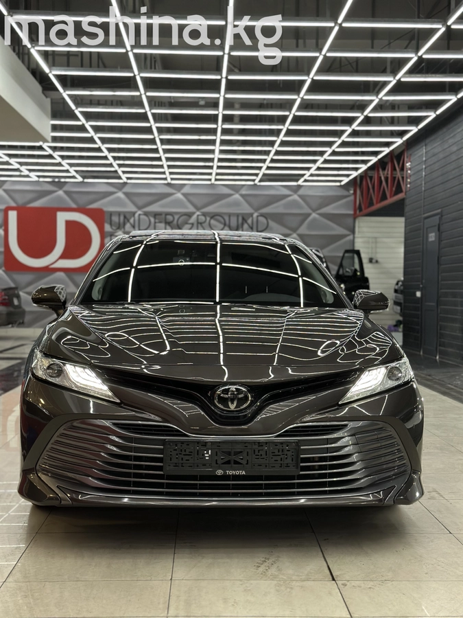 Toyota Camry VIII (XV70) 2018