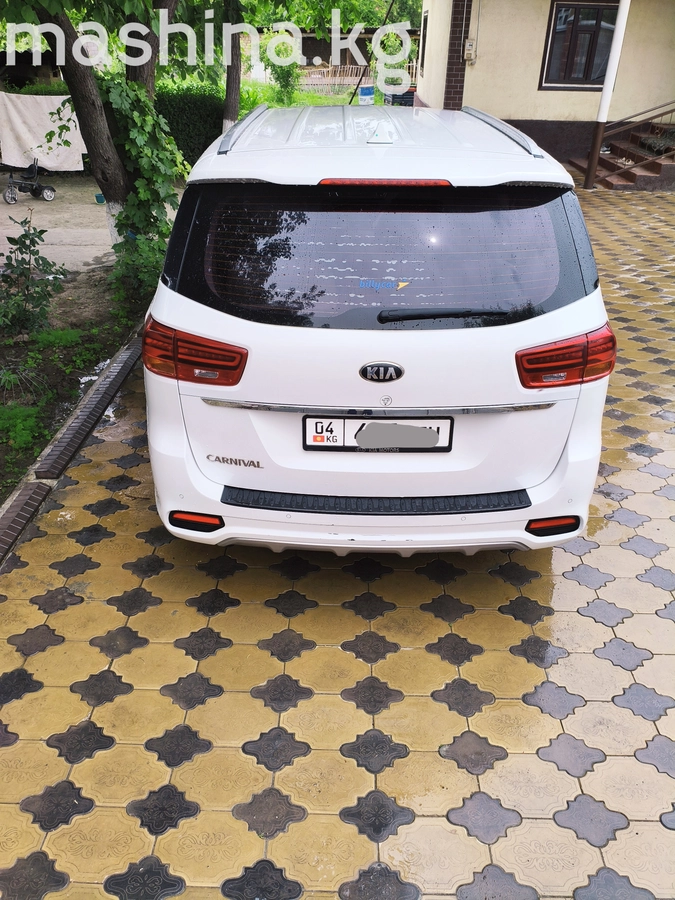 Kia Carnival III 2018
