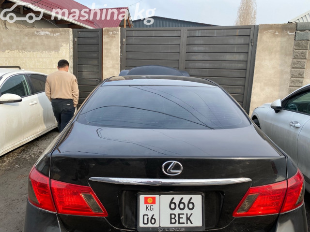 Lexus ES