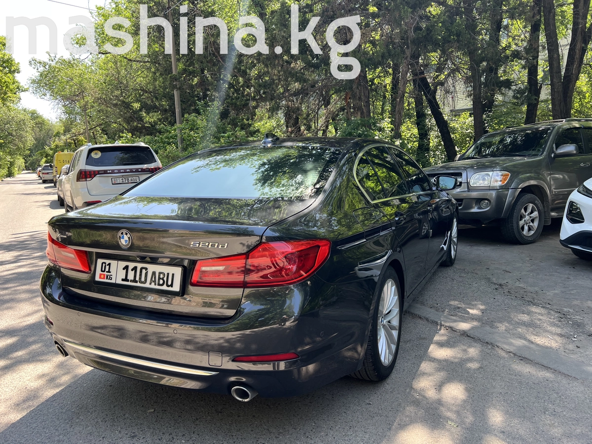 BMW 5 серии VII (G30/G31) 2019
