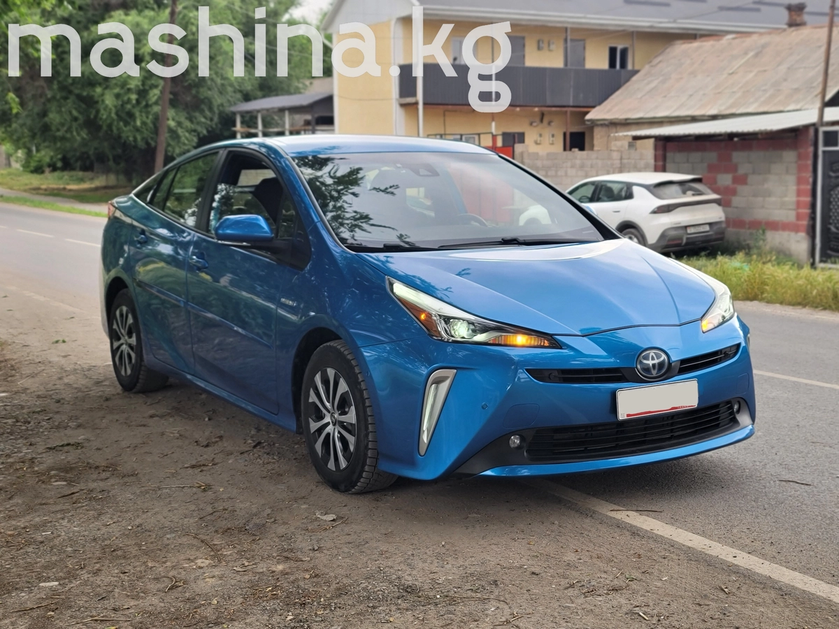 Toyota Prius IV Рестайлинг (XW50) 2022