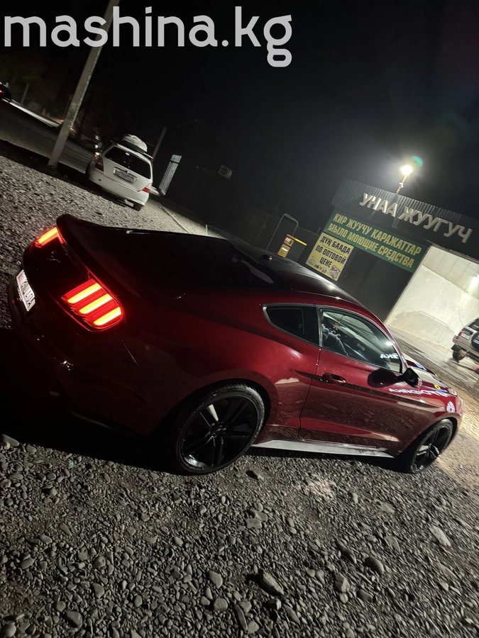 Ford Mustang VI 2017
