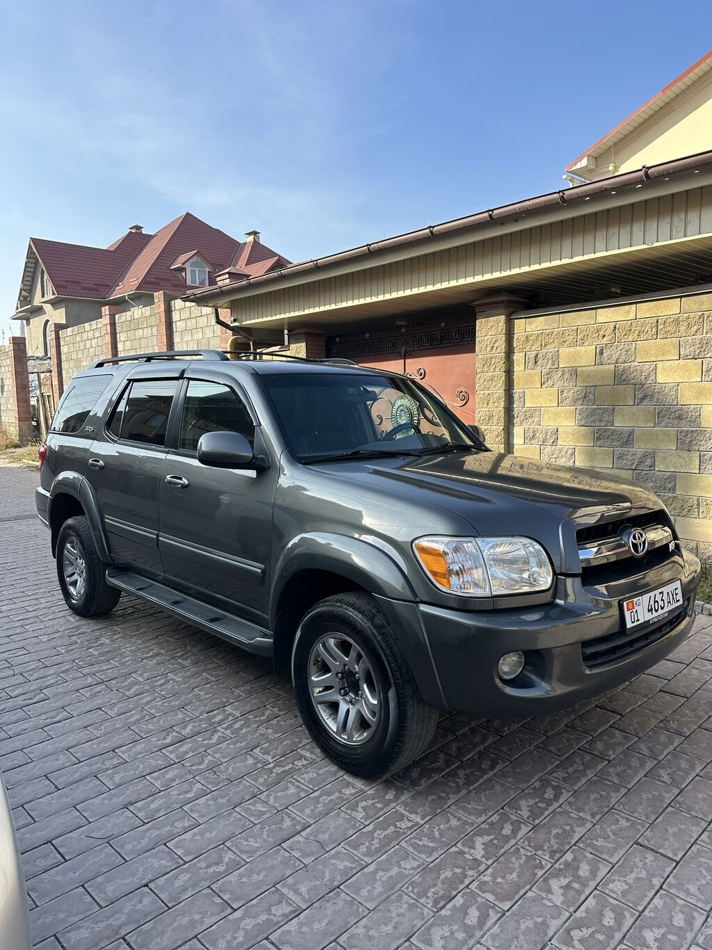 Toyota Sequoia