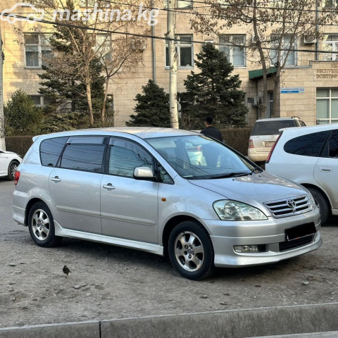 Toyota Ipsum