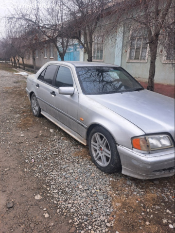 Mercedes-Benz C-Класс