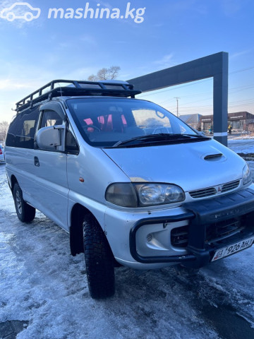 Mitsubishi Delica