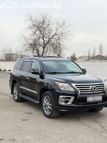 Lexus LX