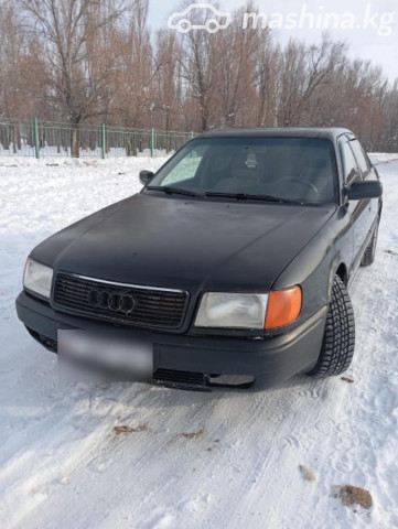 Audi 100