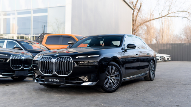BMW 7 серии
