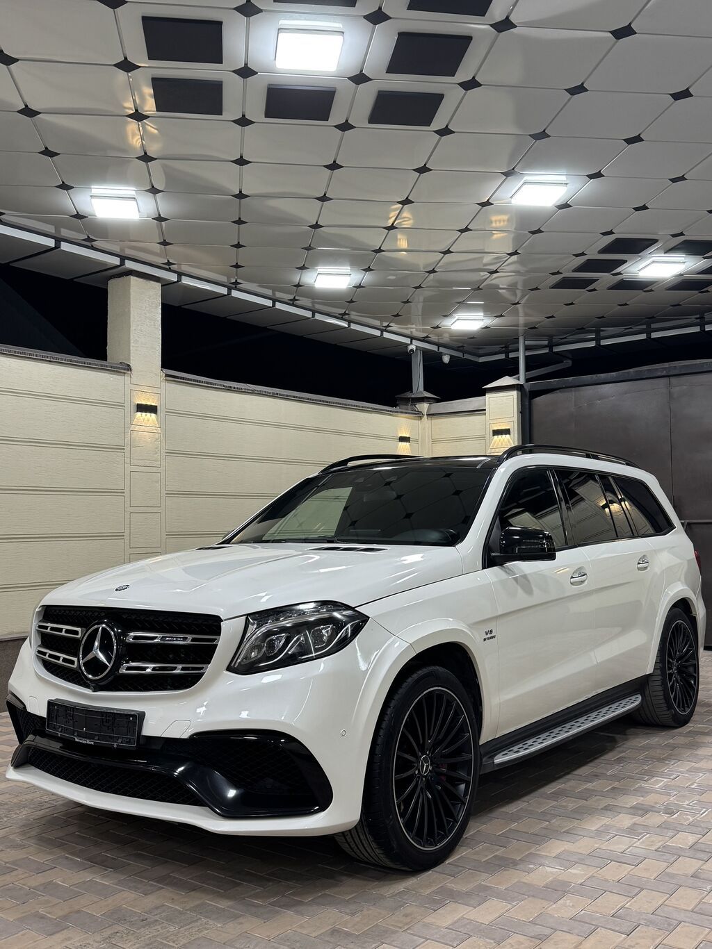 Mercedes-Benz GLS-Class