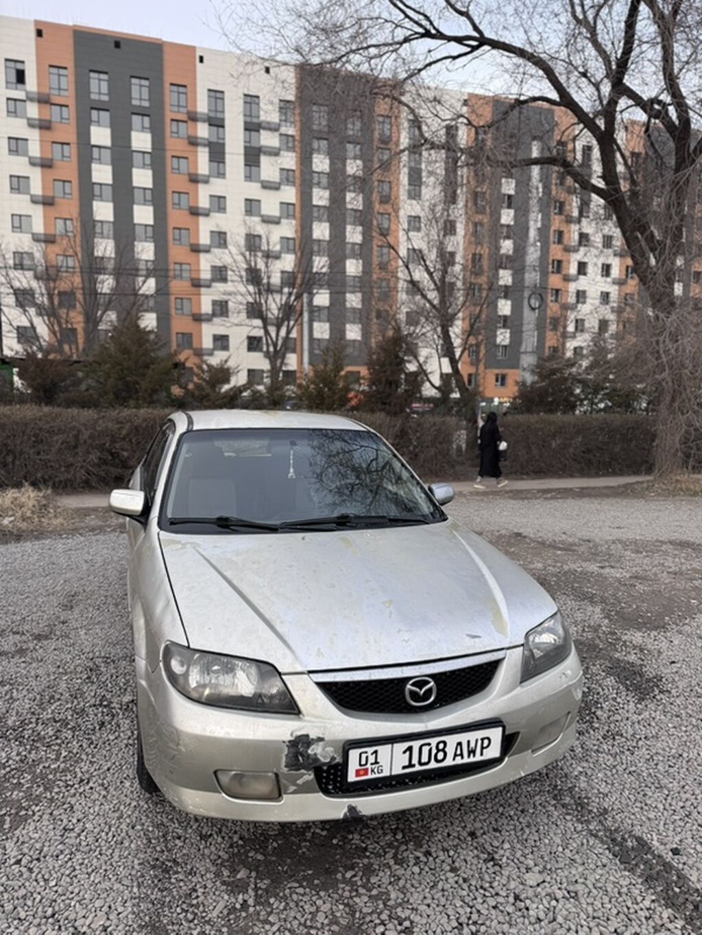 Mazda 323