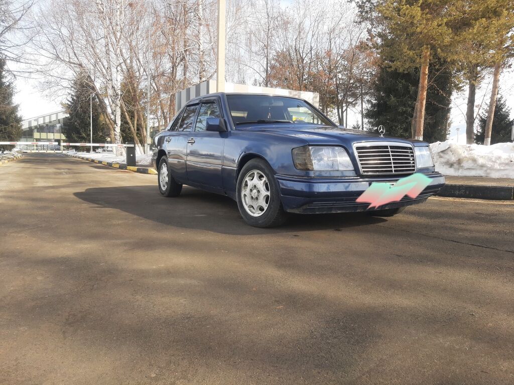 Mercedes-Benz W124