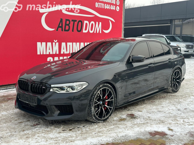 BMW M5