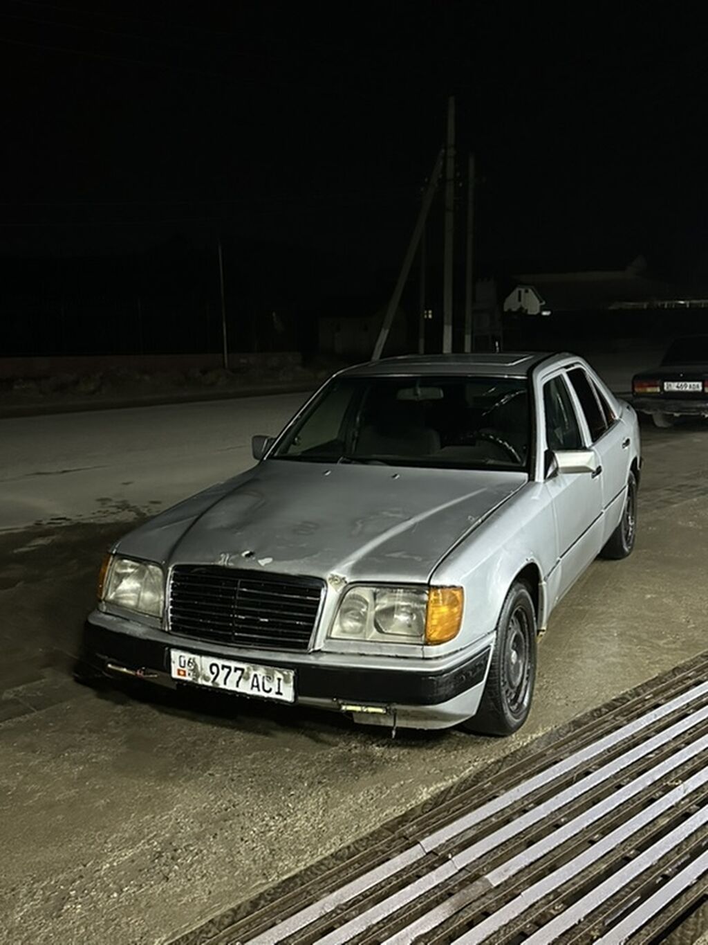 Mercedes-Benz W124