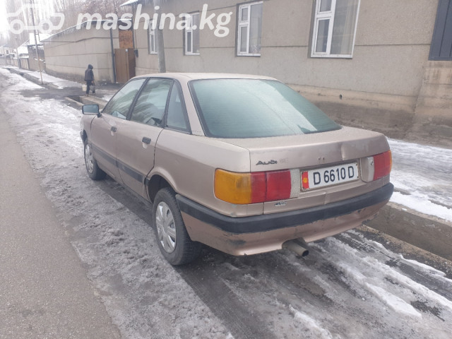Audi 80