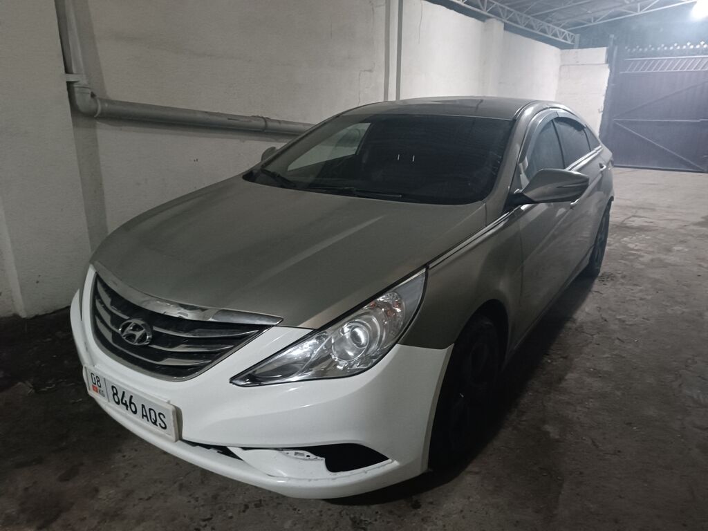Hyundai Sonata