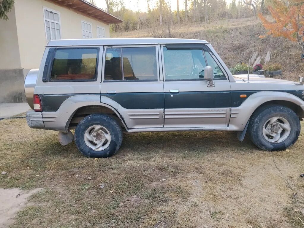 Hyundai Galloper