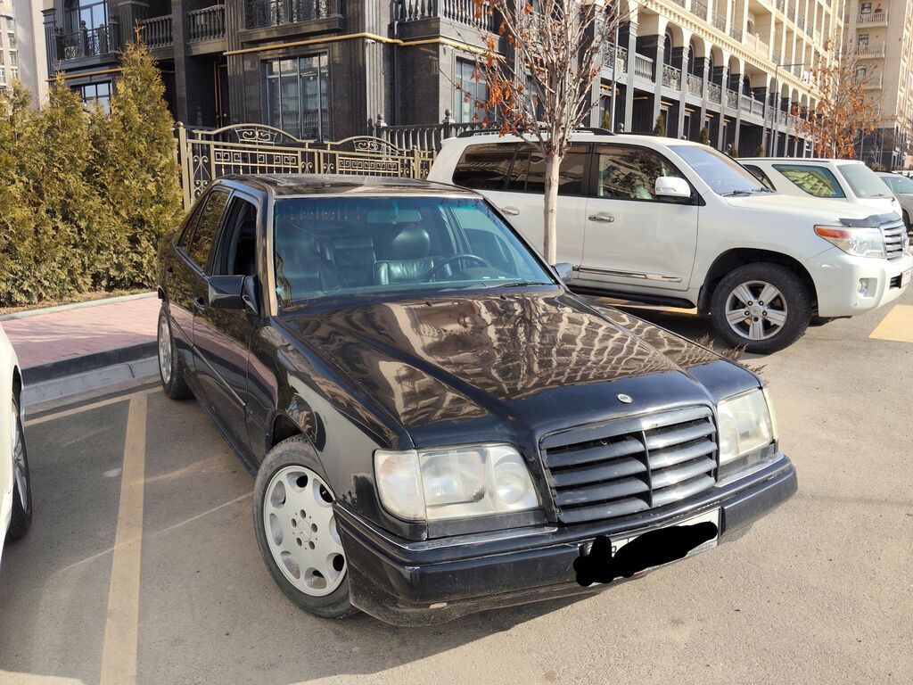 Mercedes-Benz W124