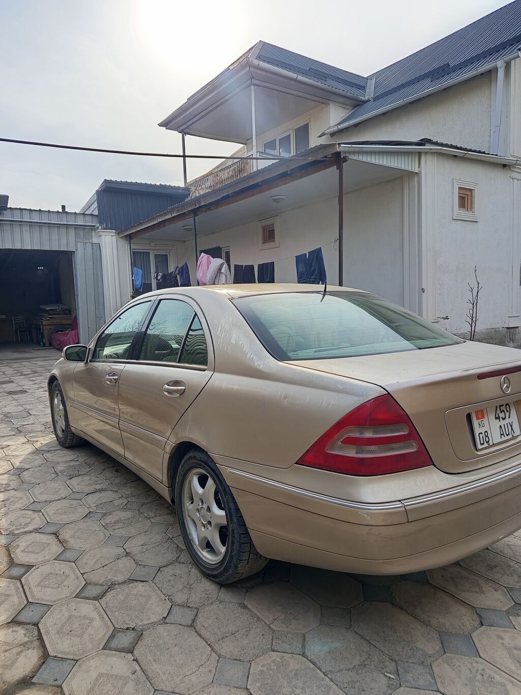 Mercedes-Benz C-Class