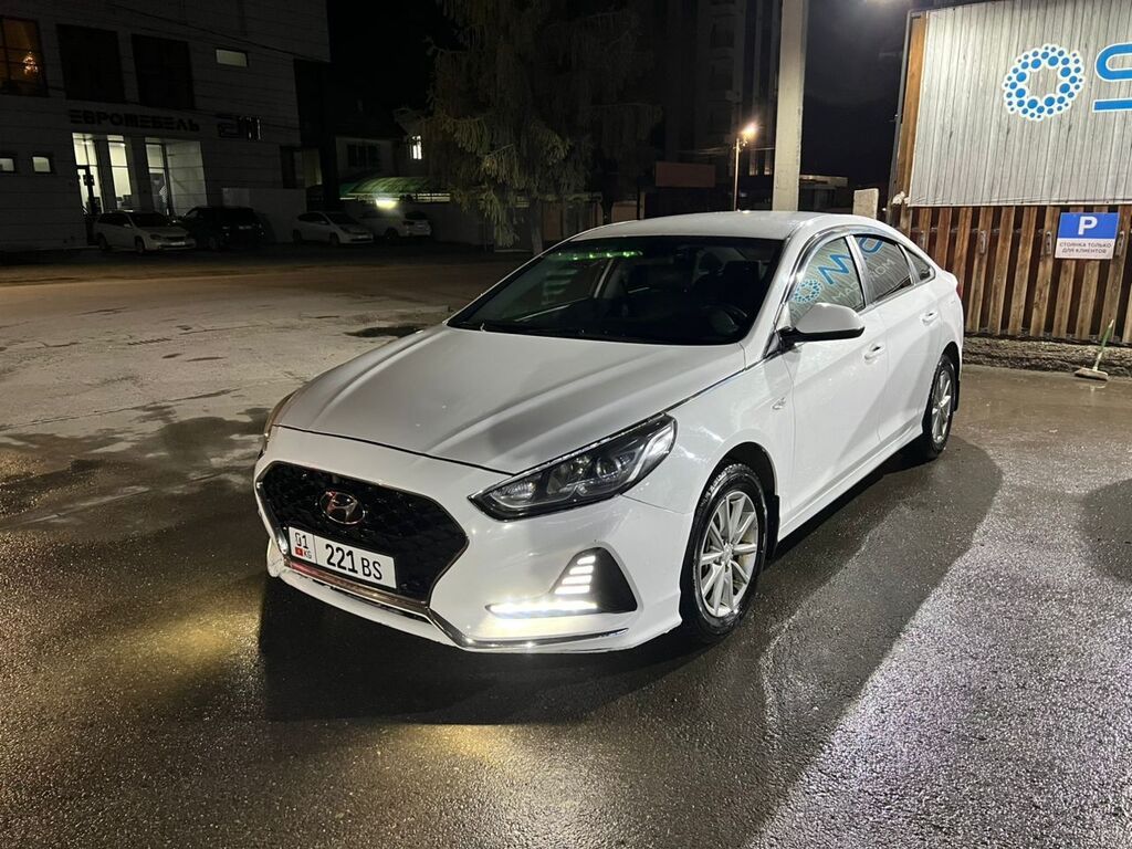 Hyundai Sonata