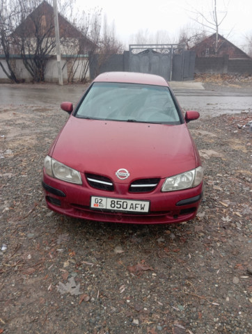Nissan Almera