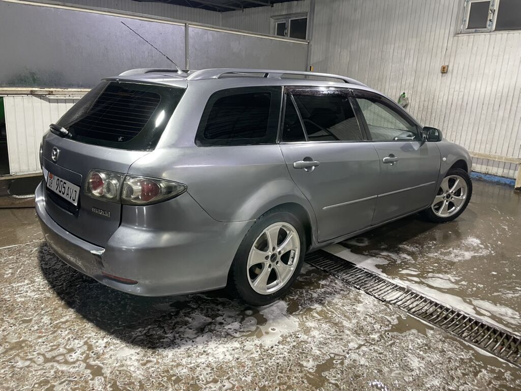 Mazda 6