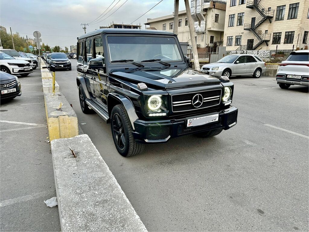 Mercedes-Benz G-Class