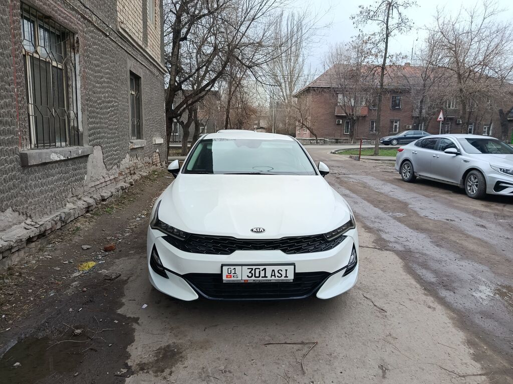 Kia K5