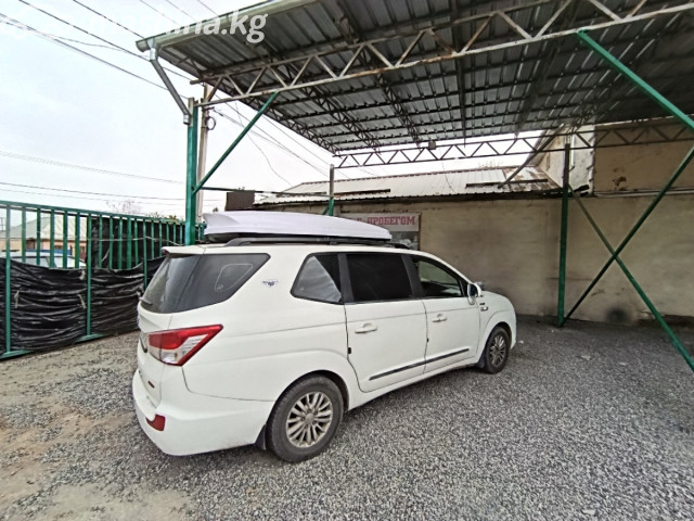 SsangYong Korando Turismo