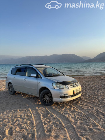 Toyota Avensis Verso