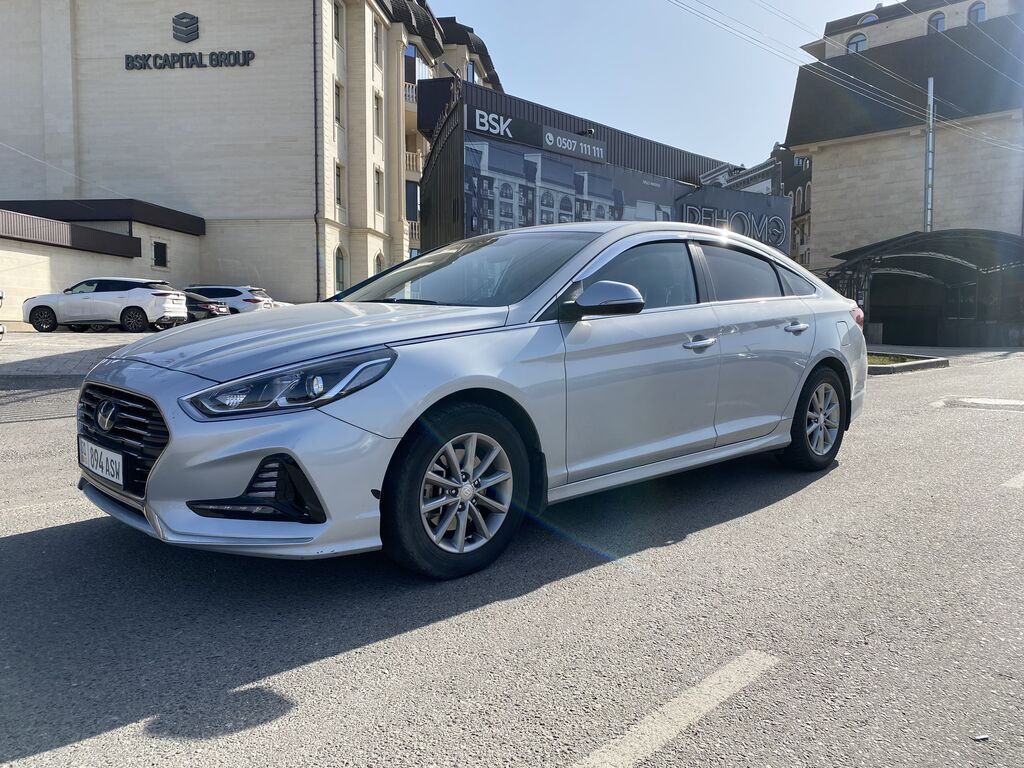 Hyundai Sonata